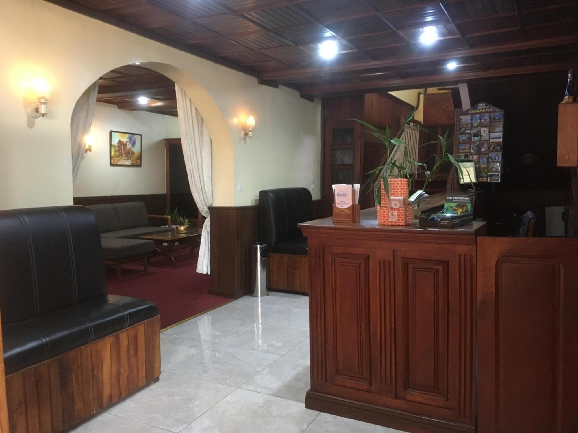 Ivotel Antananarivo Luaran gambar