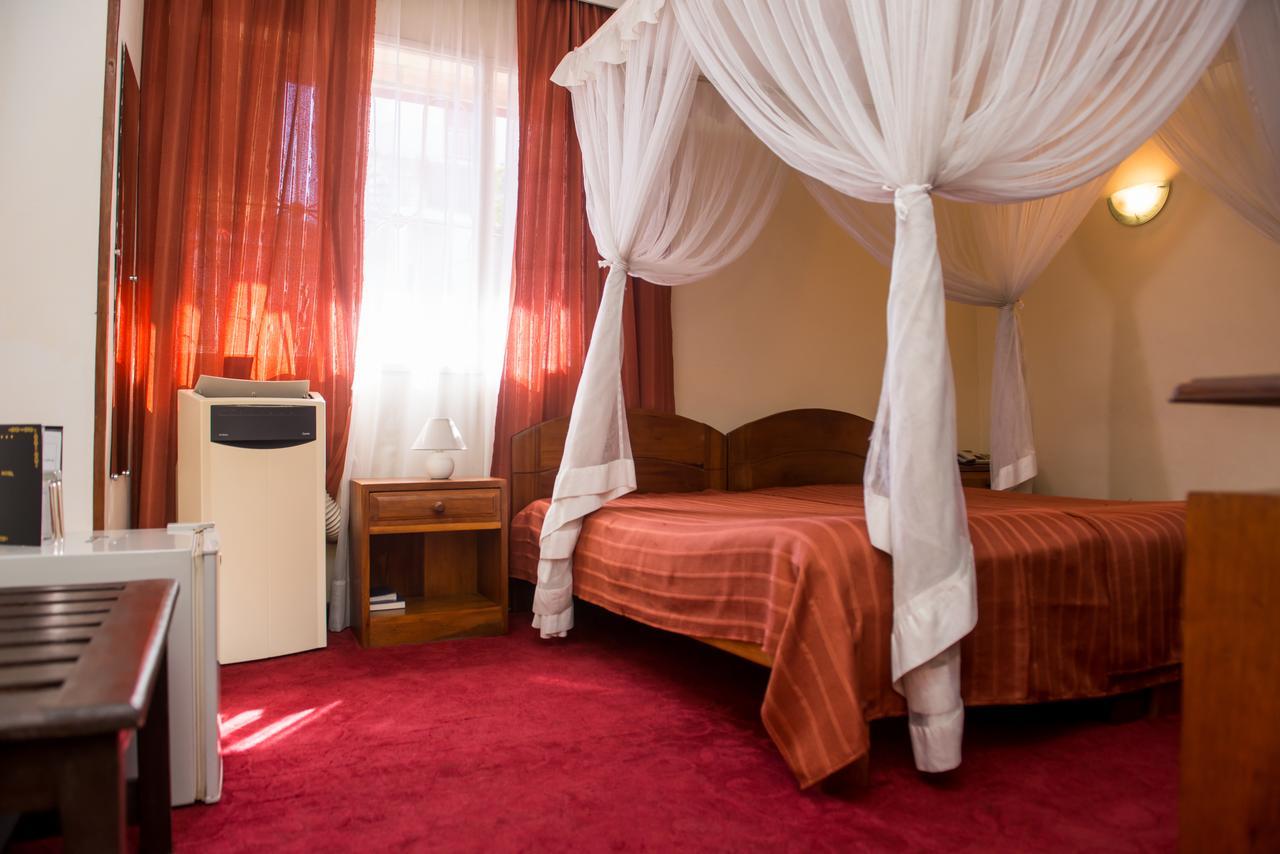 Ivotel Antananarivo Luaran gambar